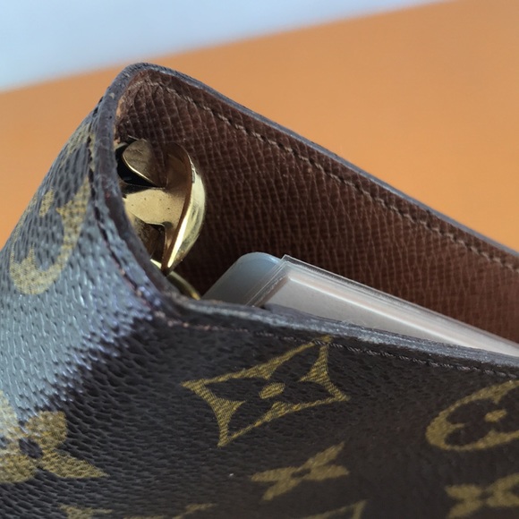 Authentic agenda passport credit card wallet holder Louis Vuitton - Picture 10 of 12